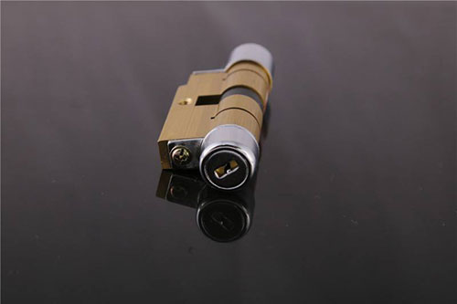 弥勒24小时上门开锁公司