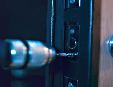 弥勒24小时上门开锁公司